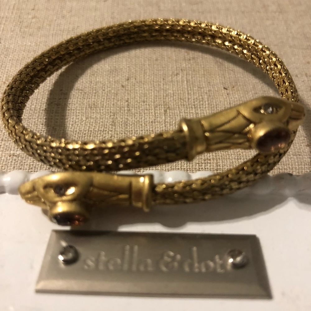 Serpent bracelet Stella & Dot